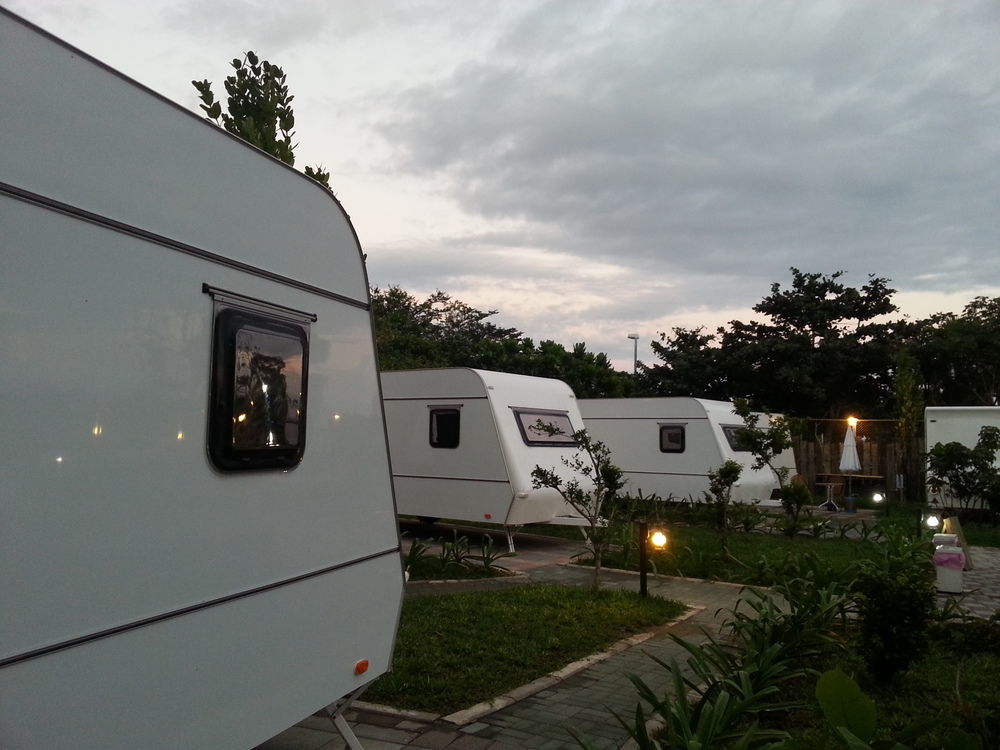 Kenting Houbihu Camping Car B&B Longshui Luaran gambar